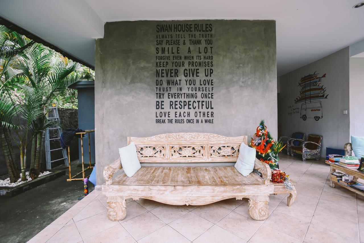 Swan House Canggu Hotel ภายนอก รูปภาพ