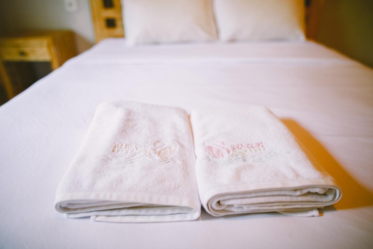 Swan House Canggu Hotel ภายนอก รูปภาพ