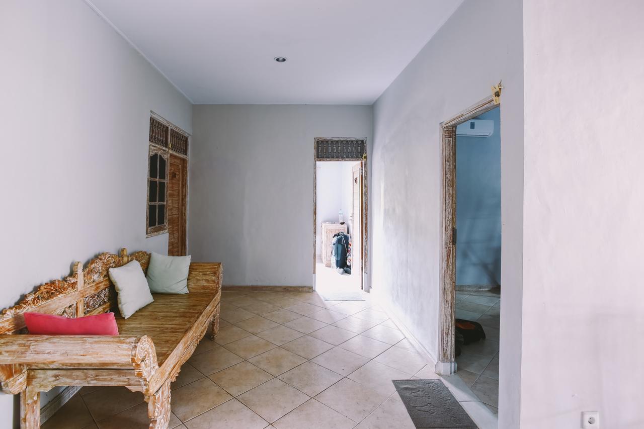 Swan House Canggu Hotel ภายนอก รูปภาพ